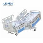 10部分のベッドはステンレス鋼の病院の電気調節可能なベッドに乗ります